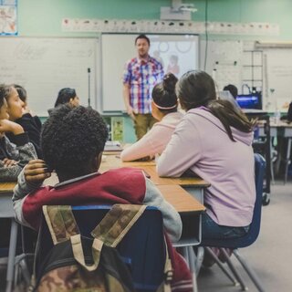 Schulen, Gymnasium, Hochschulen, Universitäten